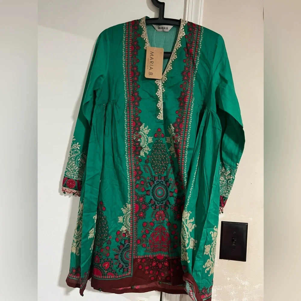 Pakistani designer Maria.B lawn dress NWT - Picture 3 of 7